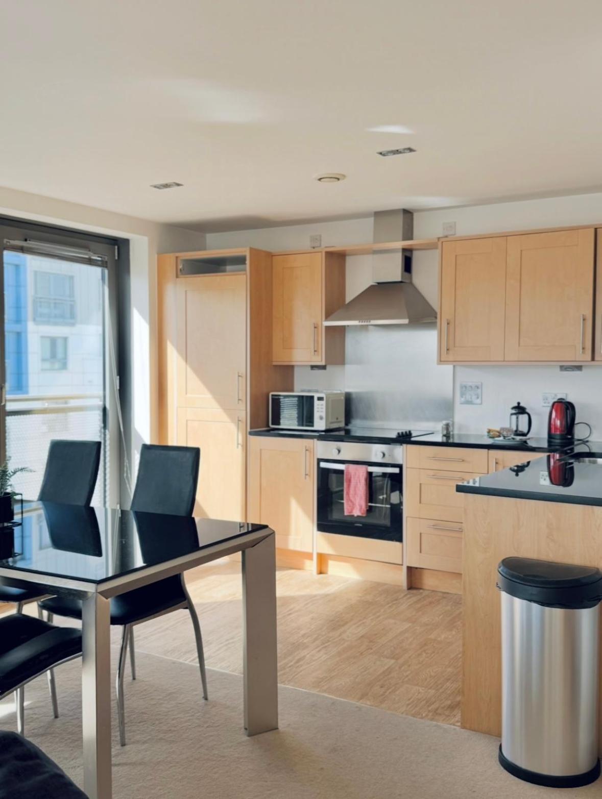 Modern Two Bedroom Apartments إدنبرة المظهر الخارجي الصورة