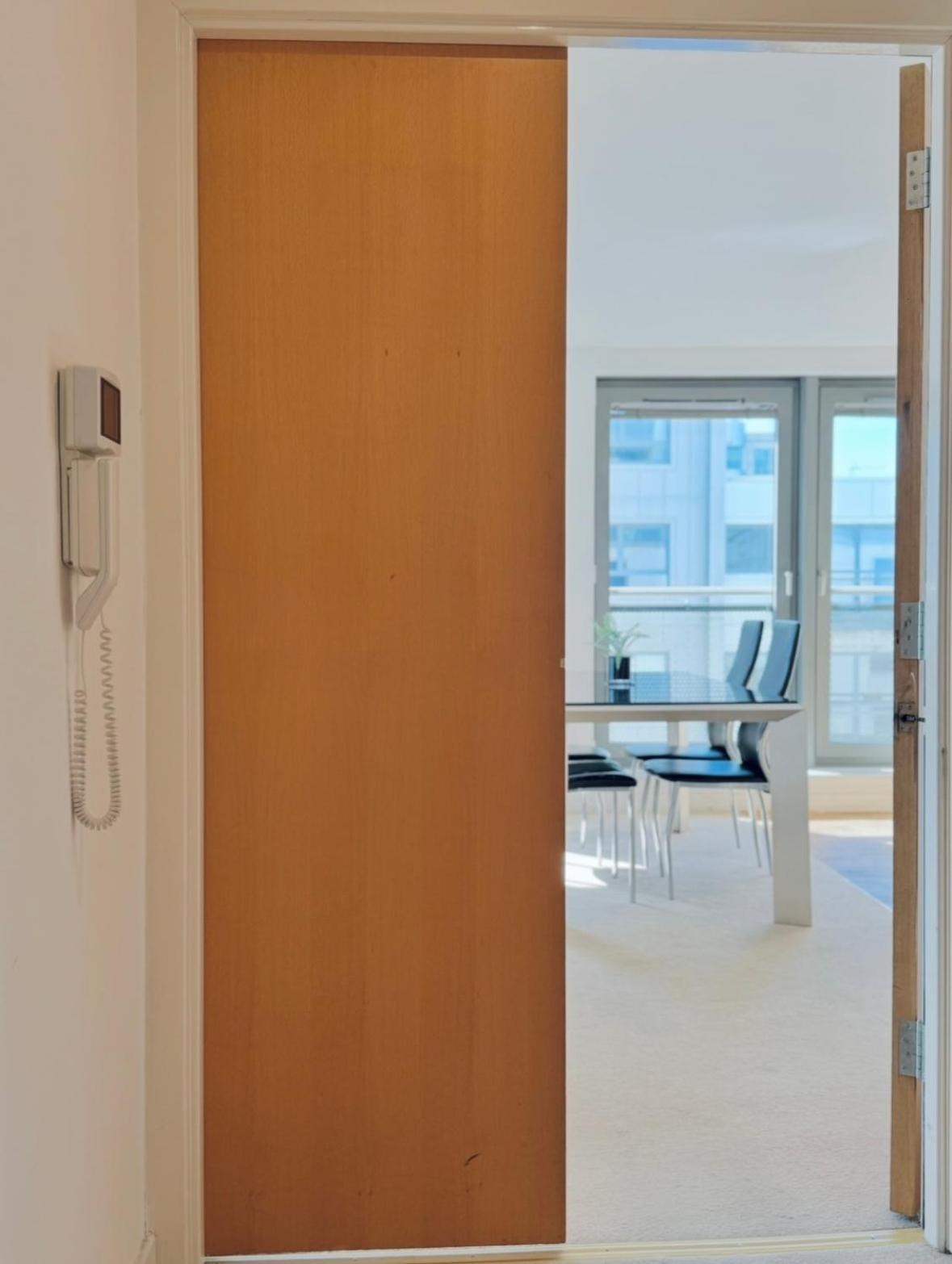 Modern Two Bedroom Apartments إدنبرة المظهر الخارجي الصورة